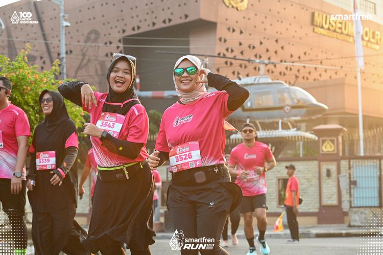 Race photo from Smartfren Run 2025 