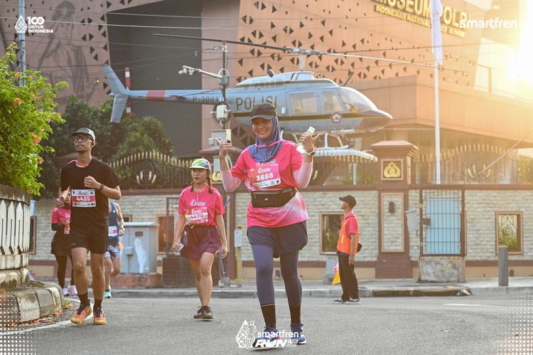 Race photo from Smartfren Run 2025 