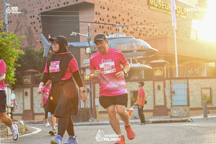 Race photo from Smartfren Run 2025 
