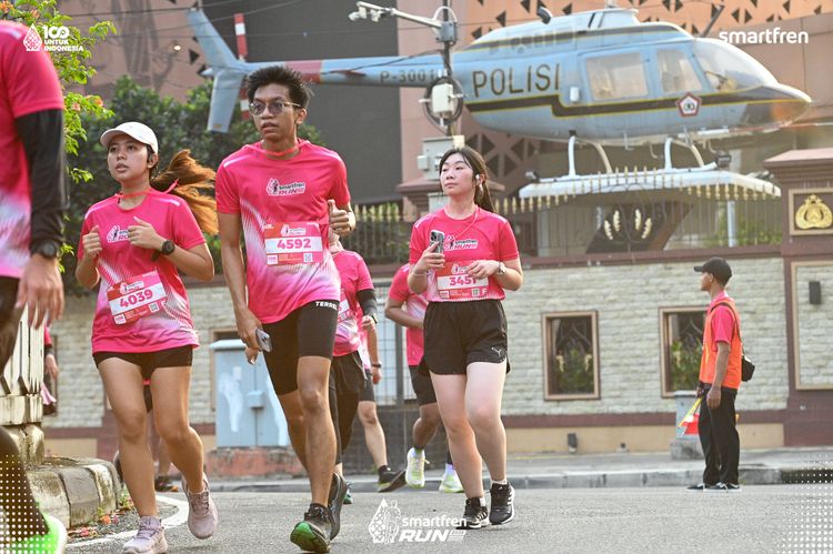 Race photo from Smartfren Run 2025 