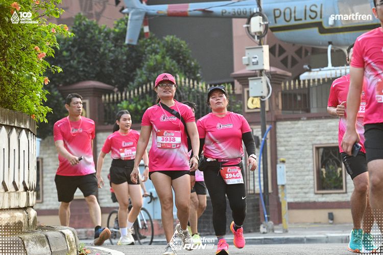 Race photo from Smartfren Run 2025 
