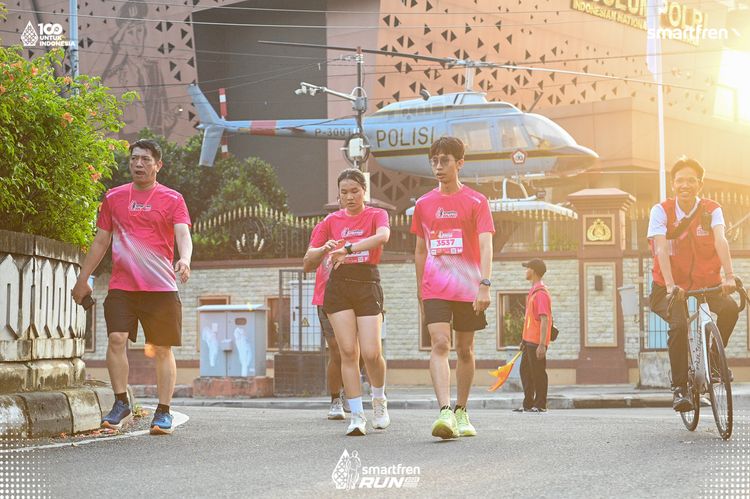 Race photo from Smartfren Run 2025 
