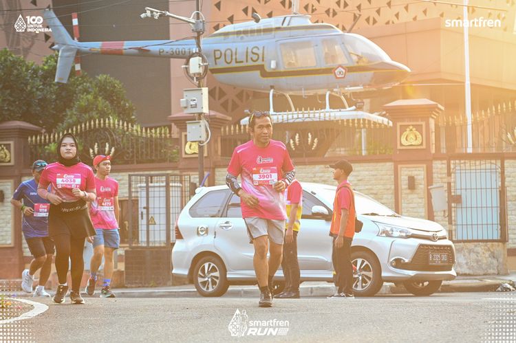 Race photo from Smartfren Run 2025 