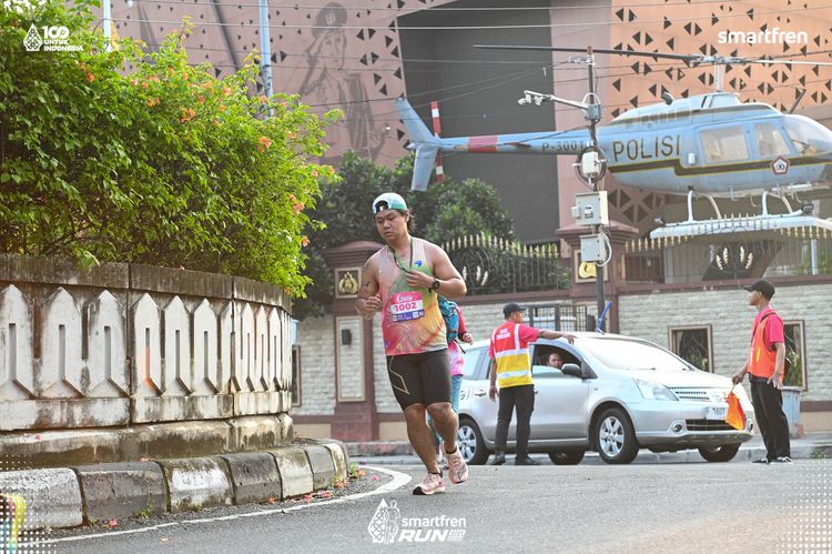 Race photo from Smartfren Run 2025 