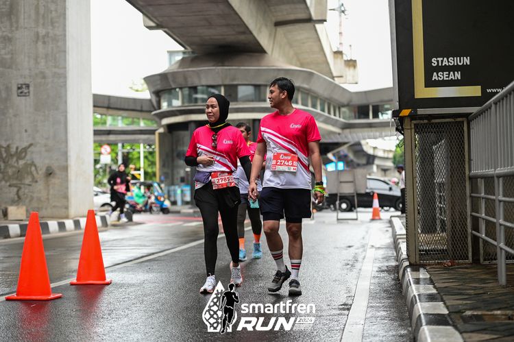 Race photo from Smartfren Run 2024