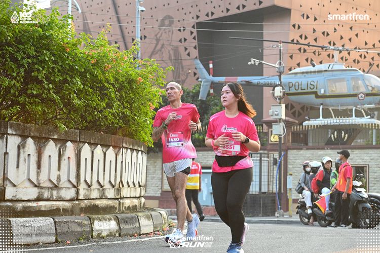 Race photo from Smartfren Run 2025 