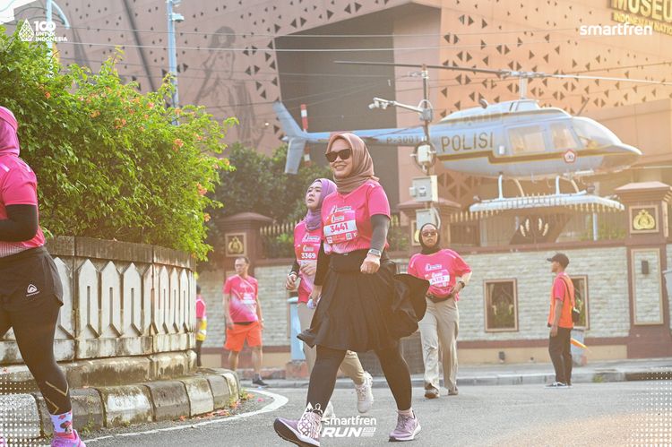 Race photo from Smartfren Run 2025 