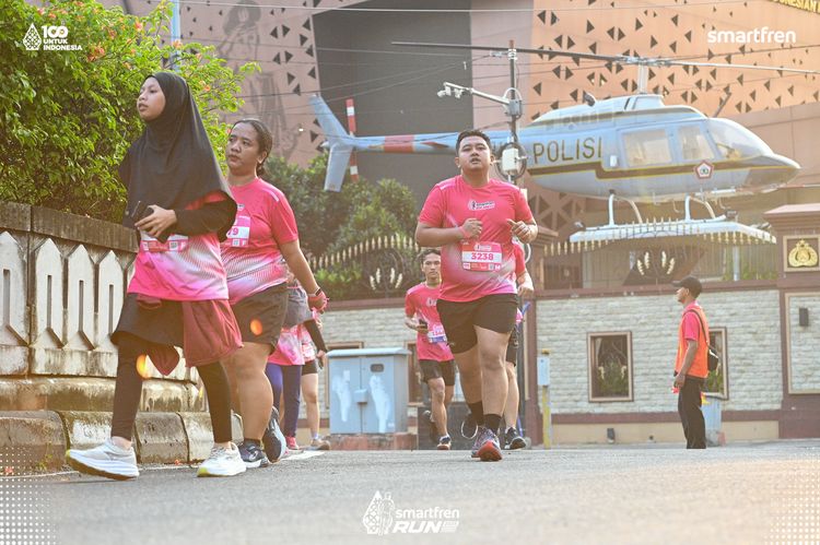 Race photo from Smartfren Run 2025 