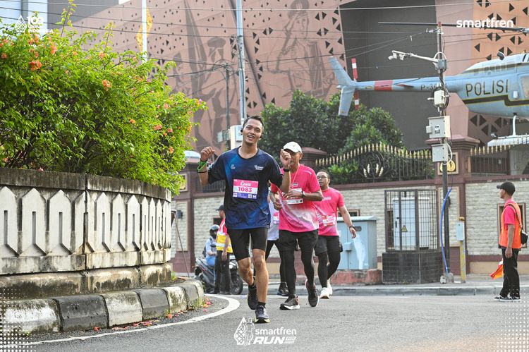 Race photo from Smartfren Run 2025 
