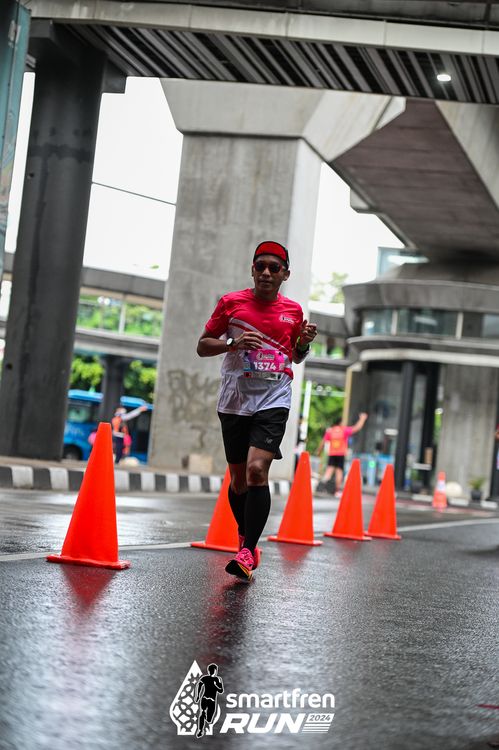 Race photo from Smartfren Run 2024