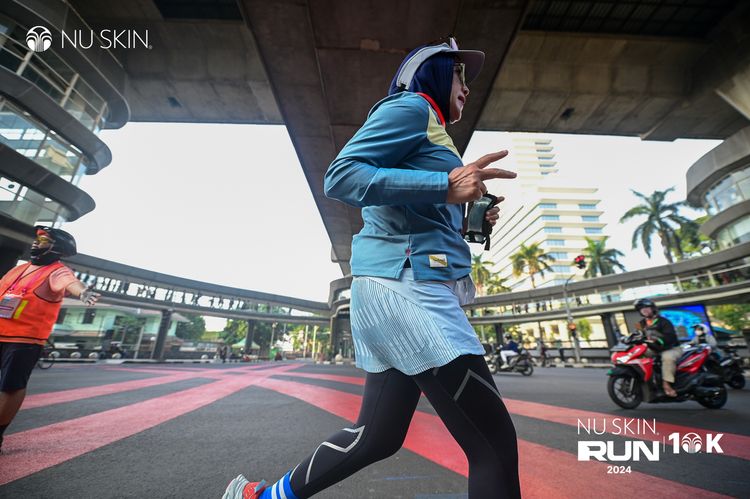 Race photo from Nu Skin Run 10K