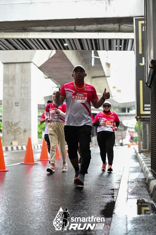 Race photo from Smartfren Run 2024