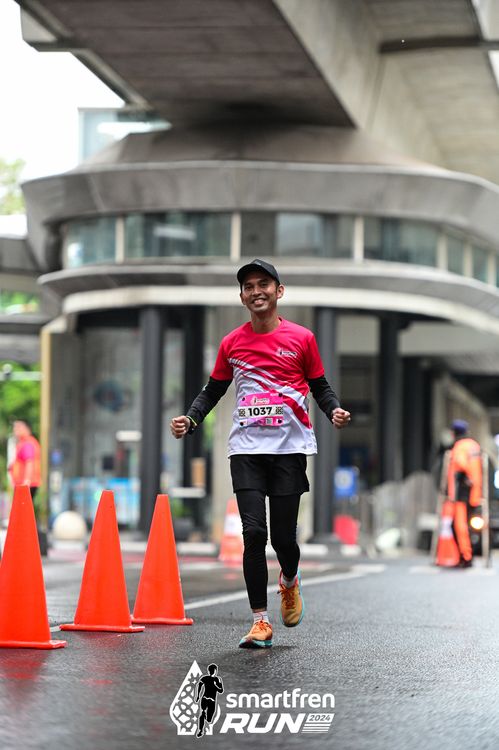 Race photo from Smartfren Run 2024