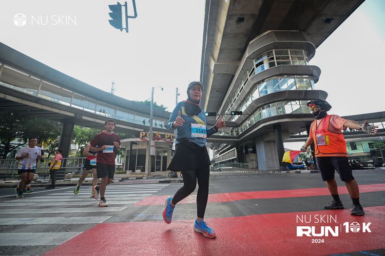 Race photo from Nu Skin Run 10K