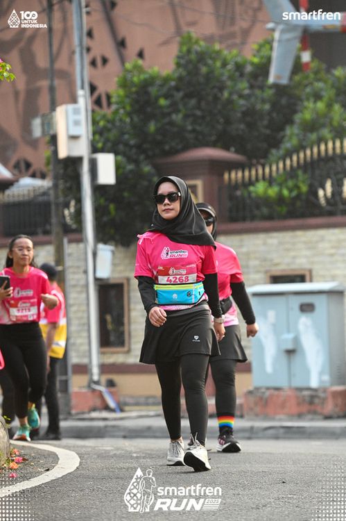 Race photo from Smartfren Run 2025 