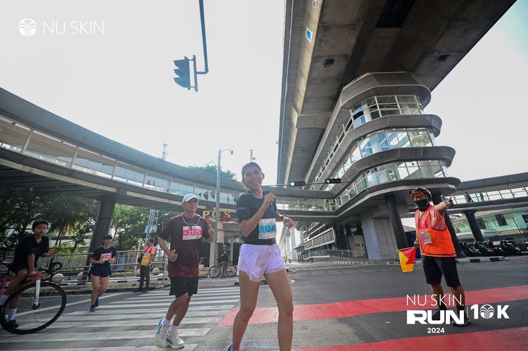 Race photo from Nu Skin Run 10K