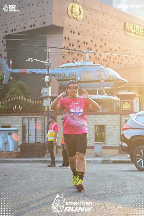 Race photo from Smartfren Run 2025 