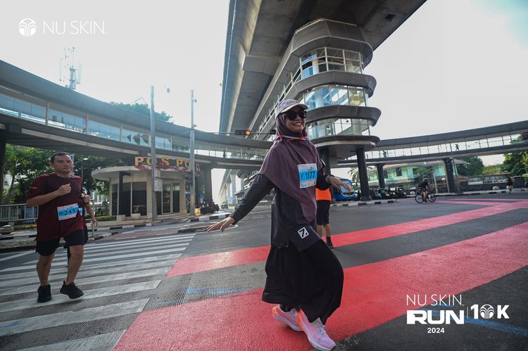 Race photo from Nu Skin Run 10K