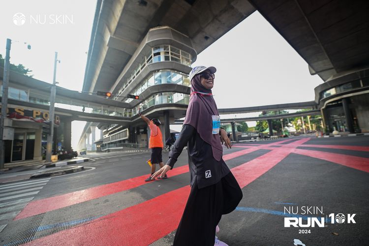 Race photo from Nu Skin Run 10K