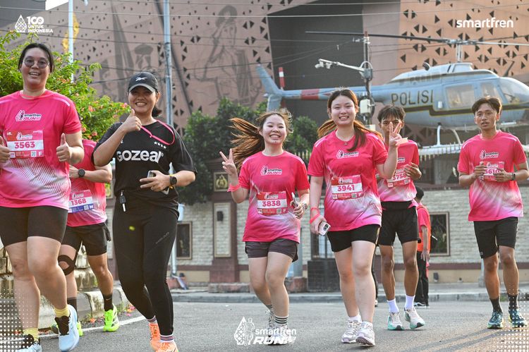 Race photo from Smartfren Run 2025 