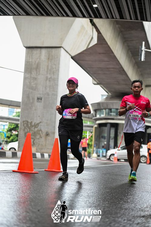 Race photo from Smartfren Run 2024