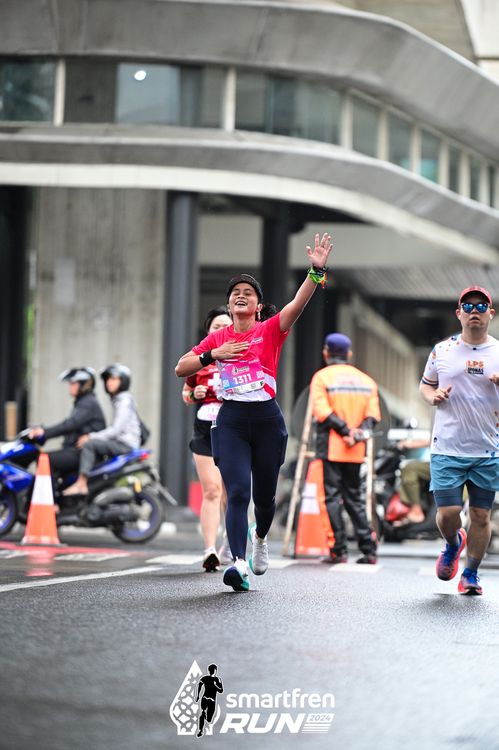 Race photo from Smartfren Run 2024