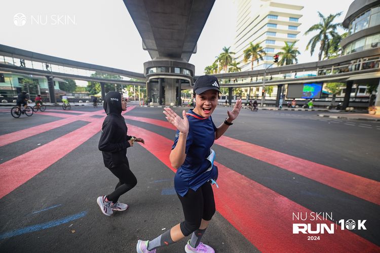 Race photo from Nu Skin Run 10K