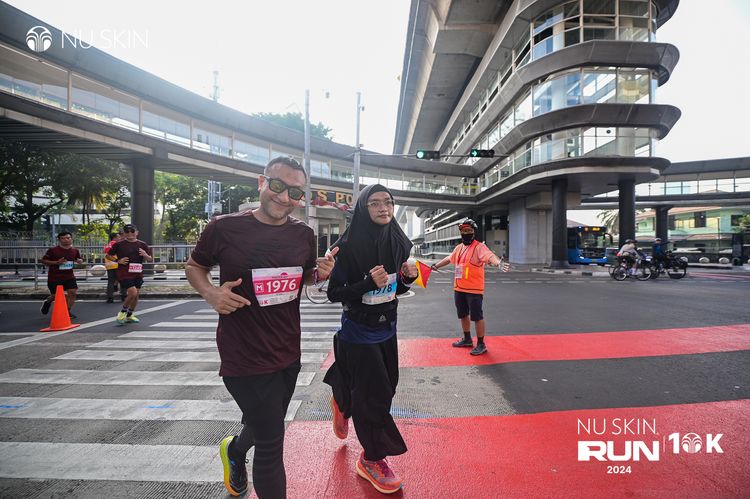 Race photo from Nu Skin Run 10K