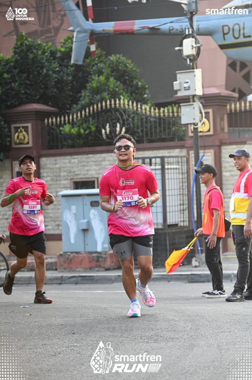 Race photo from Smartfren Run 2025 