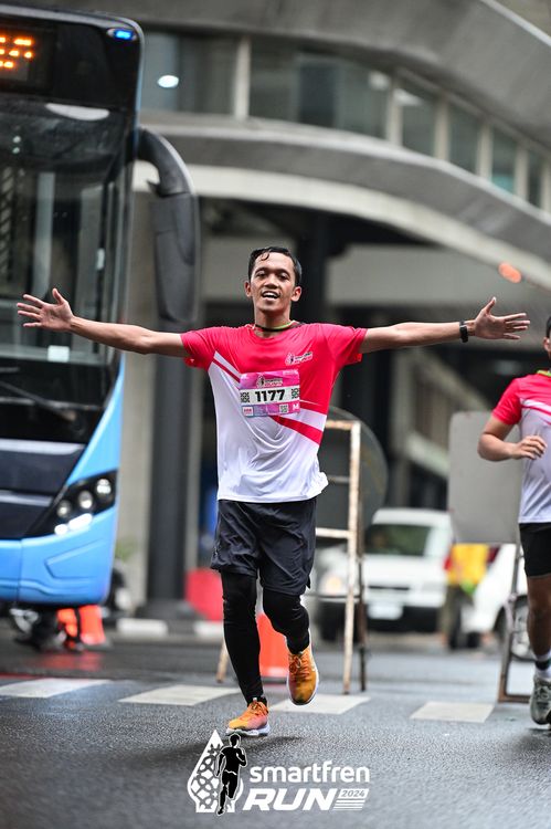 Race photo from Smartfren Run 2024