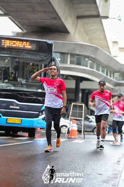 Race photo from Smartfren Run 2024