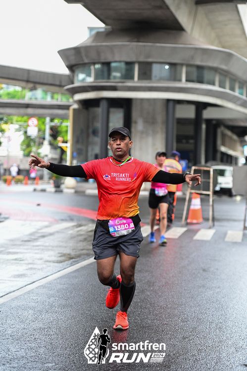 Race photo from Smartfren Run 2024