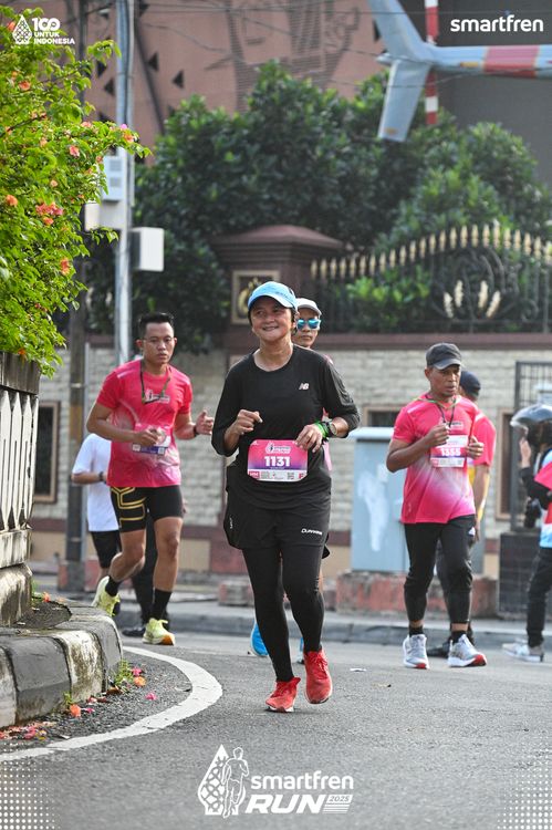 Race photo from Smartfren Run 2025 
