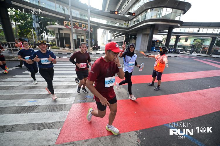 Race photo from Nu Skin Run 10K