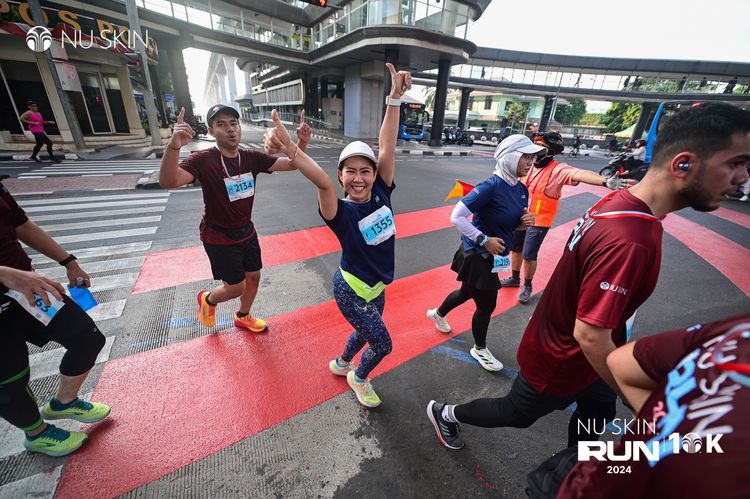 Race photo from Nu Skin Run 10K