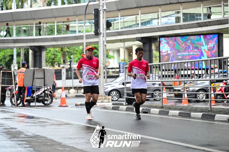 Race photo from Smartfren Run 2024