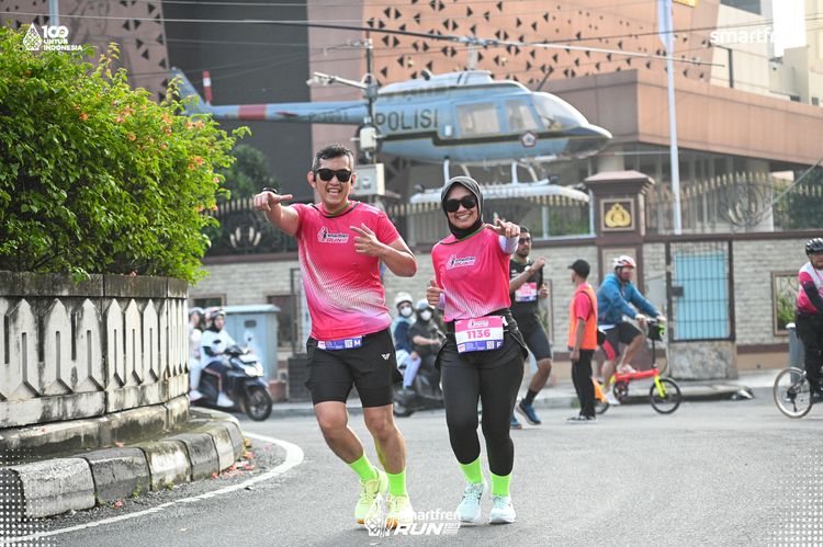 Race photo from Smartfren Run 2025 