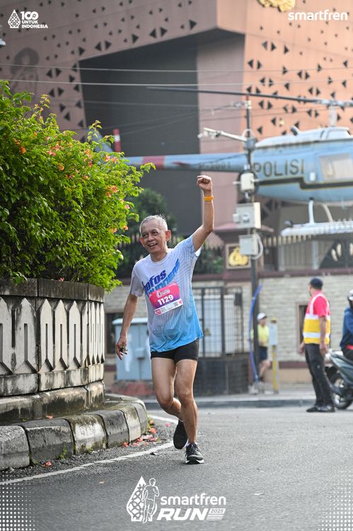 Race photo from Smartfren Run 2025 