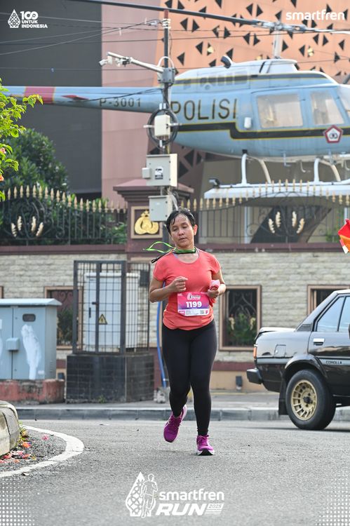 Race photo from Smartfren Run 2025 