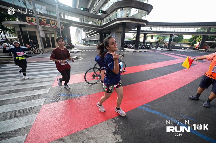 Race photo from Nu Skin Run 10K