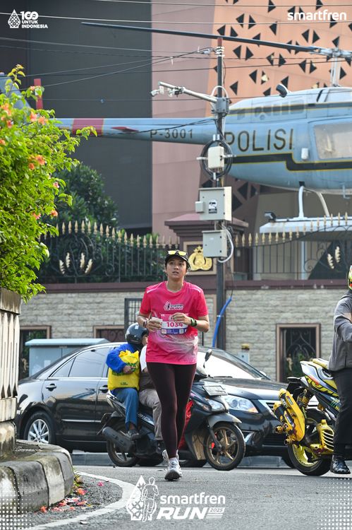 Race photo from Smartfren Run 2025 