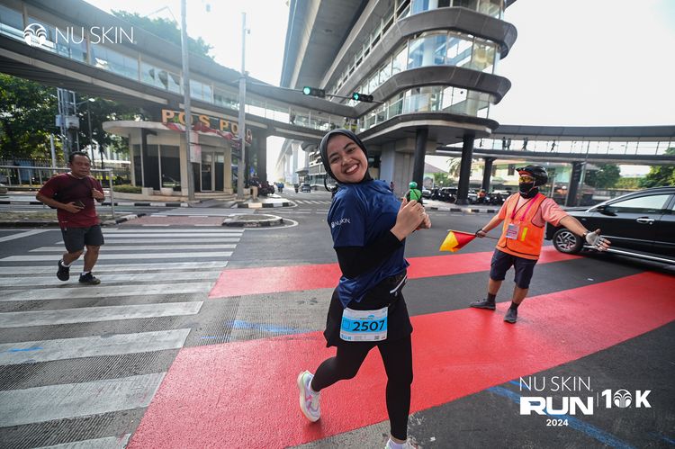 Race photo from Nu Skin Run 10K