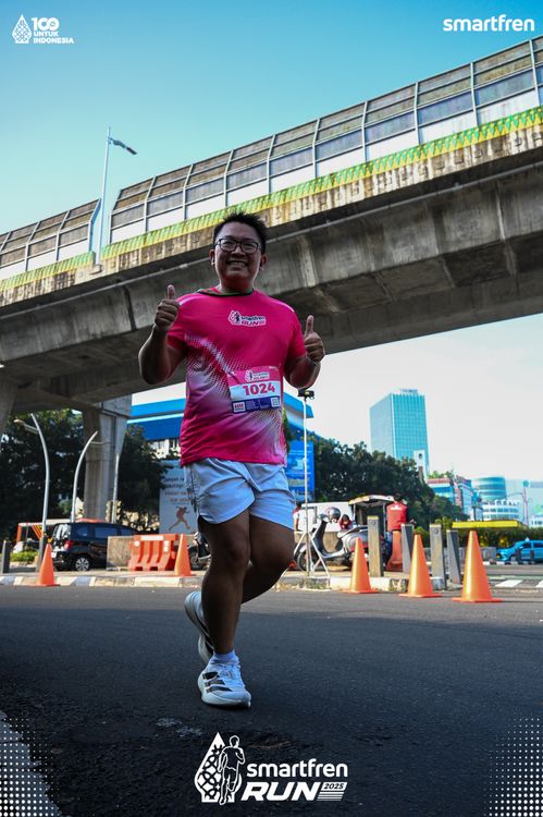 Race photo from Smartfren Run 2025 
