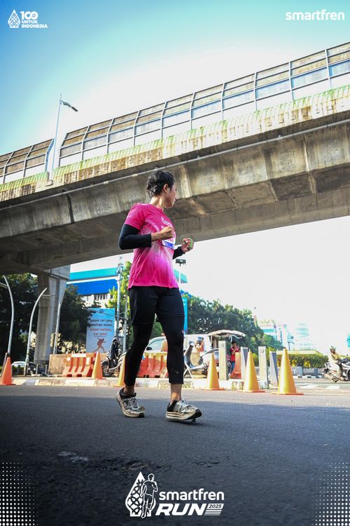 Race photo from Smartfren Run 2025 