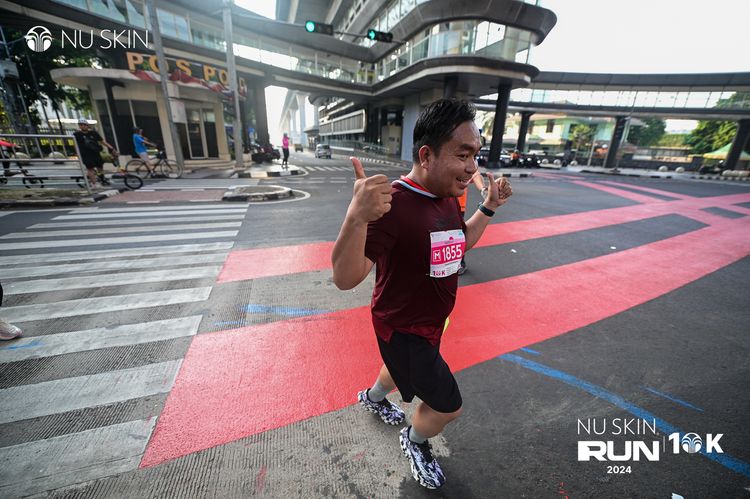 Race photo from Nu Skin Run 10K
