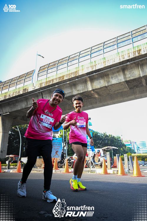 Race photo from Smartfren Run 2025 