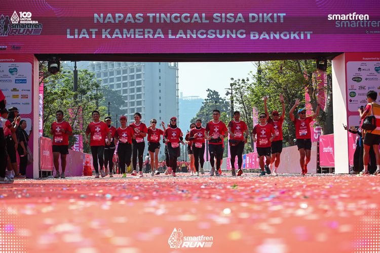 Race photo from Smartfren Run 2025 