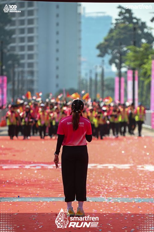 Race photo from Smartfren Run 2025 