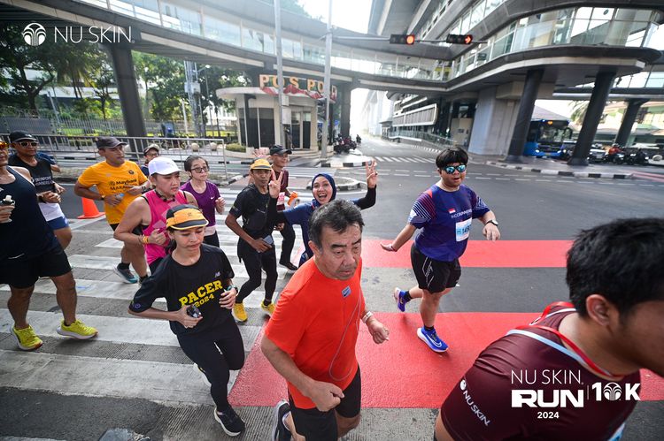Race photo from Nu Skin Run 10K