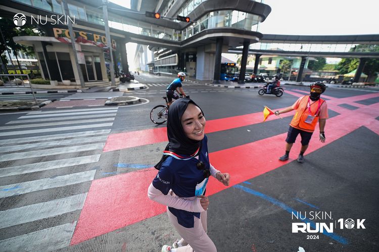 Race photo from Nu Skin Run 10K